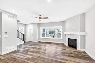 2817 Frisee Drive, Fitchburg, WI 53711 - Photo 9