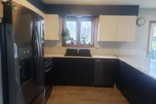 116 Meadow Ln, DeForest, WI 53532 - Photo 5