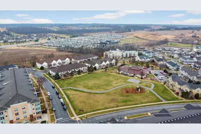 8242 Starr Grass Drive, Madison, WI 53719 - Photo 37