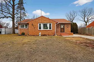 2020 S Cottage Ave, Beloit, WI 53511 - Photo 1