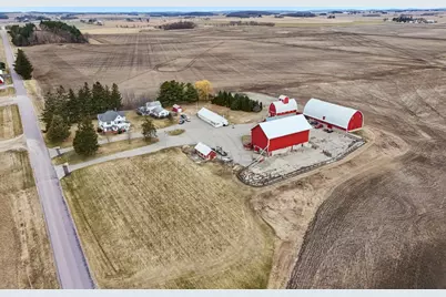 W7900-W7902 Meek Road, Arlington, WI 53911 - Photo 1