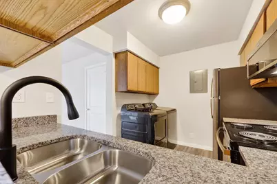 1507 Whispering Pines Way, Fitchburg, WI 53713 - Photo 17