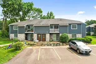 1507 Whispering Pines Way, Fitchburg, WI 53713 - Photo 3