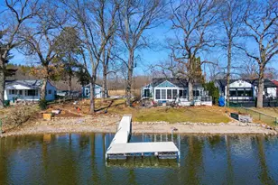 382 E Richardson Springs Rd, Edgerton, WI 53534 - Photo 5