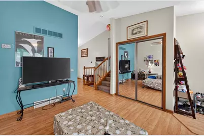 604 Robin Drive, Sun Prairie, WI 53590 - Photo 3