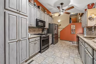 284 E Richardson Springs Road, Edgerton, WI 53534 - Photo 11