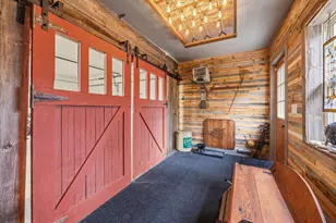 284 E Richardson Springs Rd, Edgerton, WI 53534 - Photo 9