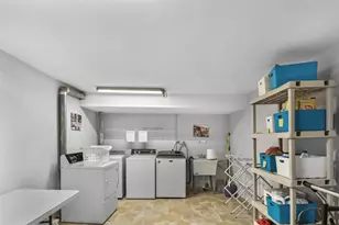 1014 Spaight St, Madison, WI 53703 - Photo 25