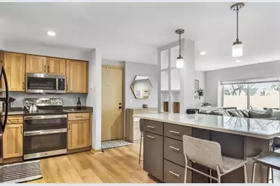 1014 Spaight Street #9, Madison, WI 53703 - Photo 7