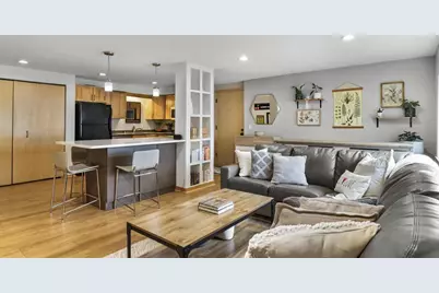 1014 Spaight Street #9, Madison, WI 53703 - Photo 5