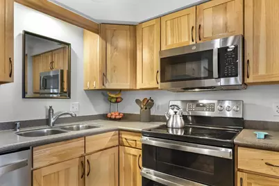 1014 Spaight Street #9, Madison, WI 53703 - Photo 9