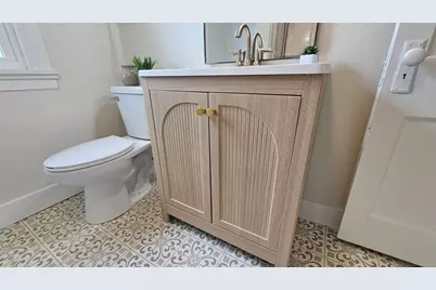 2502 E Johnson Street, Madison, WI 53704 - Photo 35