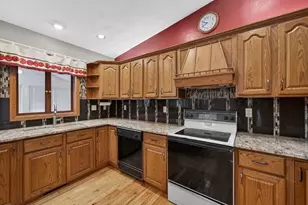 588 Washington St, Monticello, WI 53570 - Photo 9