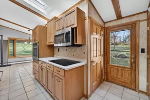 7116 Twin Sunset Rd, Middleton, WI 53562 - Photo 17