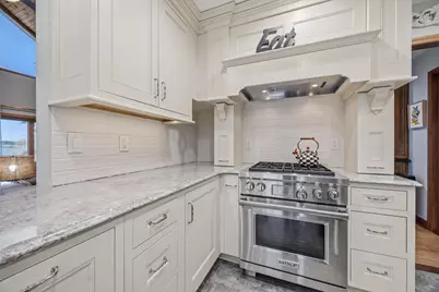 N4235 Hillside Lane, Cambridge, WI 53523 - Photo 9