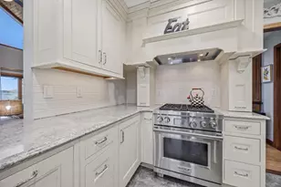 N4235 Hillside Ln, Cambridge, WI 53523 - Photo 9