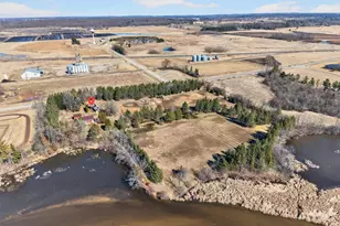 E5407 Haire Rd, Weyauwega, WI 54983 - Photo 9