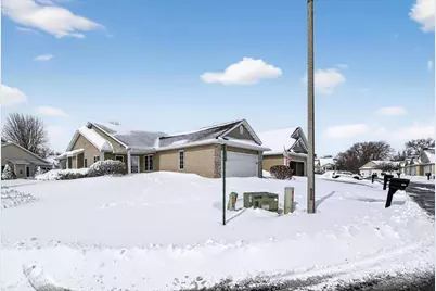 608 Springbrook Circle, DeForest, WI 53532 - Photo 41