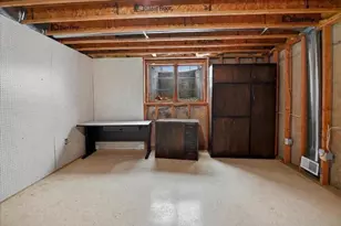 608 Springbrook Cir, DeForest, WI 53532 - Photo 37