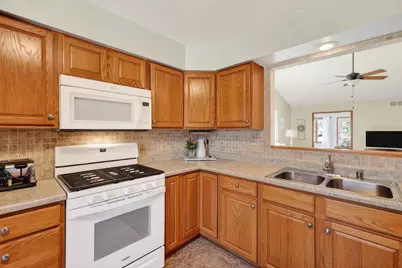 509 Westlawn Drive #5, Cottage Grove, WI 53527 - Photo 7