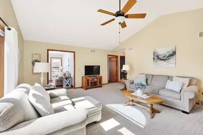 509 Westlawn Drive #5, Cottage Grove, WI 53527 - Photo 5