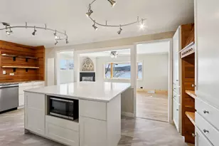 W10580 Tipperary Rd, Poynette, WI 53955 - Photo 9