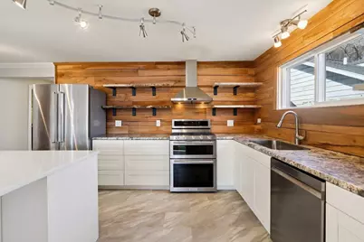 W10580 Tipperary Road, Poynette, WI 53955 - Photo 11