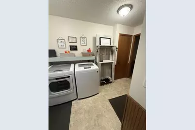 506 N Brooklyn Avenue, Elroy, WI 53929 - Photo 21