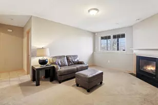 726 Clardell Dr, Sun Prairie, WI 53590 - Photo 41