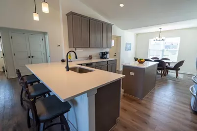 217 Wollet Drive, Fort Atkinson, WI 53538 - Photo 3