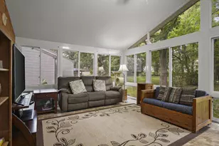 4707 Winnequah Rd, Monona, WI 53716 - Photo 9