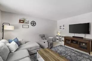 5121 Ridge Oak Dr, Madison, WI 53704 - Photo 9