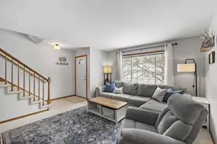 5121 Ridge Oak Dr, Madison, WI 53704 - Photo 7