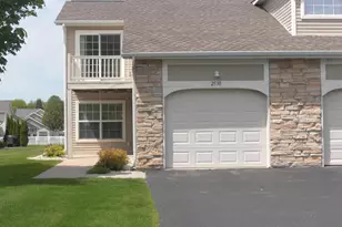 2530 Edgewood Dr, Beloit, WI 53511 - Photo 1