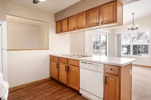 2530 Edgewood Dr, Beloit, WI 53511 - Photo 23