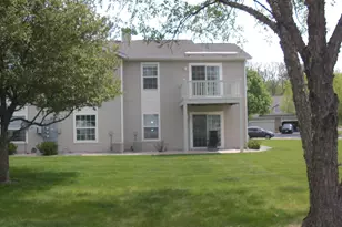 2530 Edgewood Dr, Beloit, WI 53511 - Photo 41