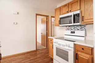 2530 Edgewood Dr, Beloit, WI 53511 - Photo 25
