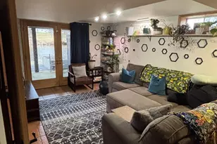 731 N Main St, Columbus, WI 53925 - Photo 11