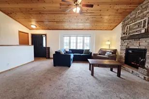 N3337 Whitetail Ct, Montello, WI 53949 - Photo 3