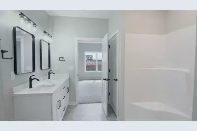 3822 N Woodbury Lane, Janesville, WI 53545 - Photo 15