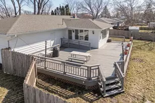 585 N Perry Pkwy, Oregon, WI 53575 - Photo 3