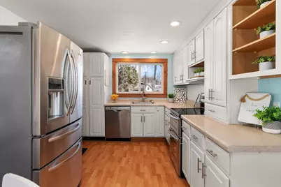 4512 Larson Street, Mcfarland, WI 53558 - Photo 11