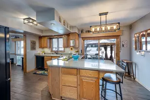 2414 W Avalon Rd, Janesville, WI 53546 - Photo 13