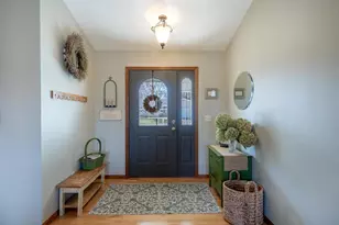 2840 Newport Ave, Oshkosh, WI 54904 - Photo 3