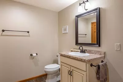 2840 Newport Avenue, Oshkosh, WI 54904 - Photo 43