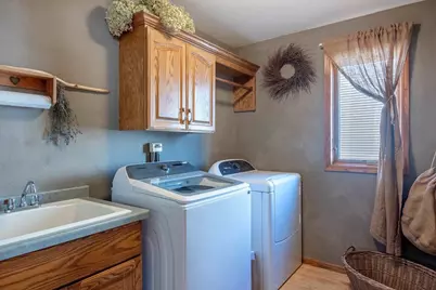 2840 Newport Avenue, Oshkosh, WI 54904 - Photo 31