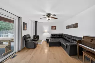 5207 Shore Acres Rd, Monona, WI 53716 - Photo 7