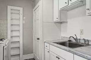 60 W Cotton St, Fond du Lac, WI 54935 - Photo 11