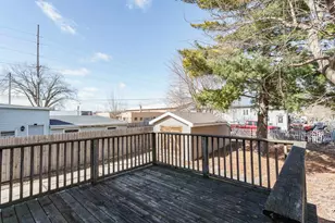 131 W Cotton St, Fond du Lac, WI 54935 - Photo 9