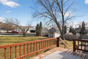 815 Florence St, Fort Atkinson, WI 53538 - Photo 23